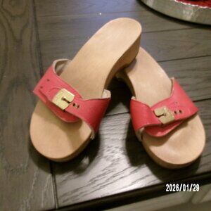 Vintage DR SCHOLLS Women’s Size 7 Wooden Exercise Sandals Red Leather Wedge Wood